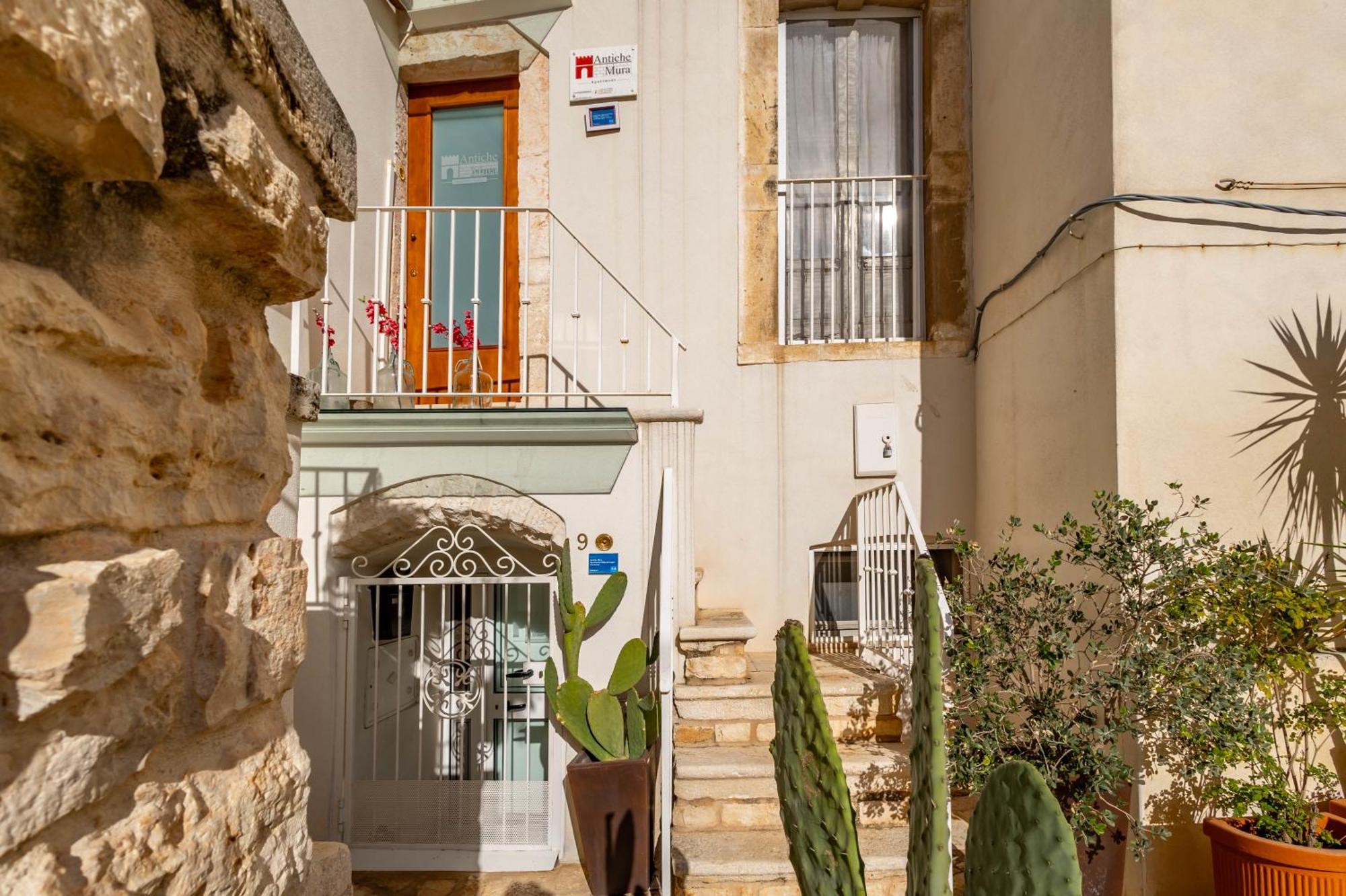 Antiche Mura Apartments"Nido Di Puglia" Monovano Turi Dış mekan fotoğraf